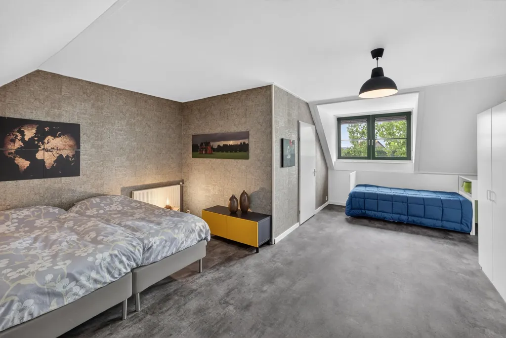 Bedrooms - Half-Freestanding House with Harbour View in Oude-Tonge