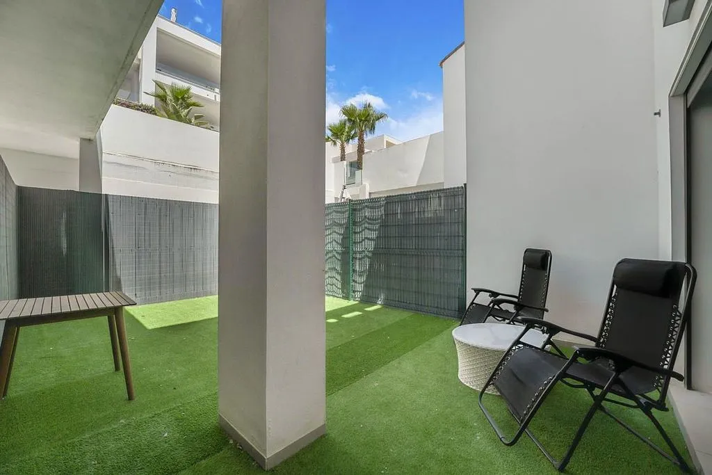 Jardin - Duplex with Sea View and Pool in San Roque