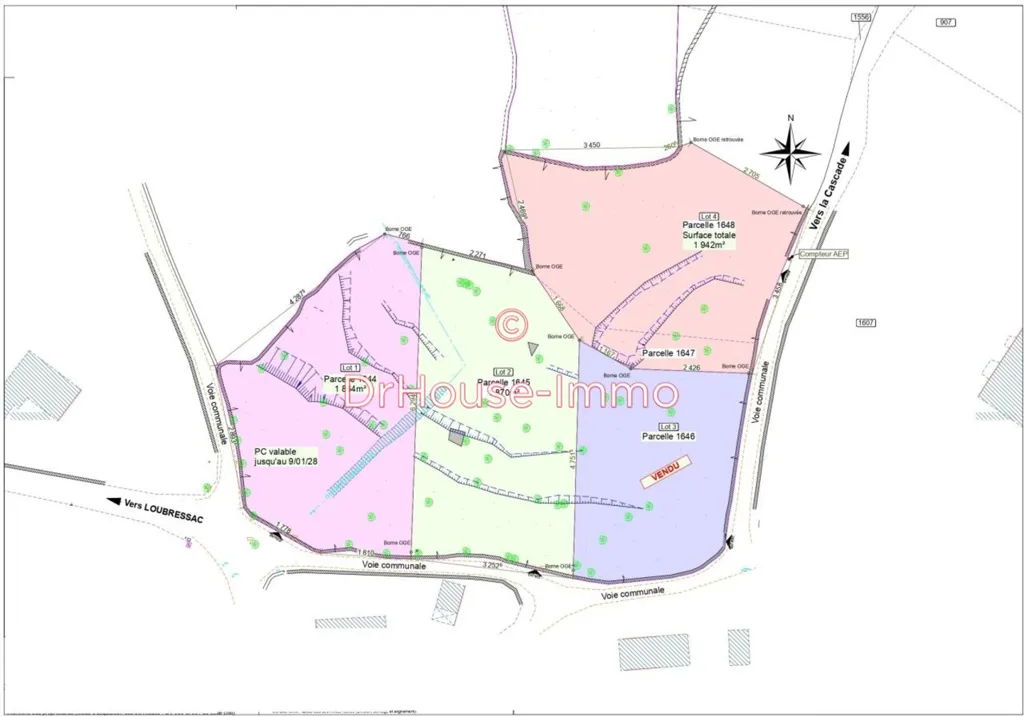 Constructible Land with Cascade View in Loubressac