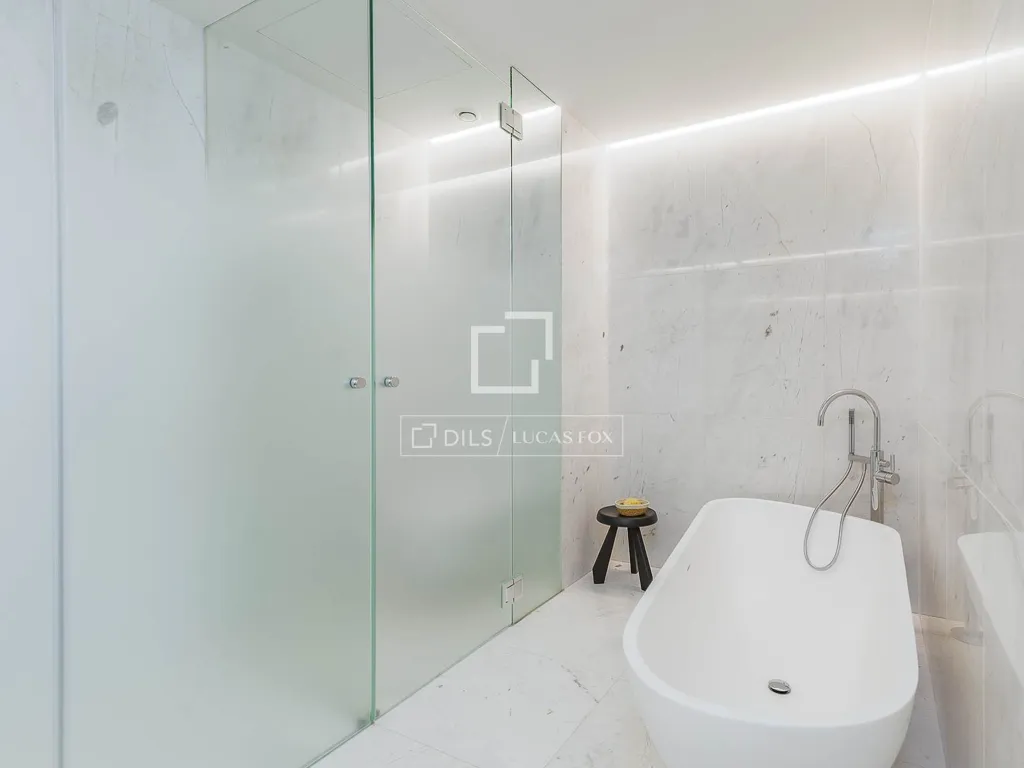 Vannitoad - Luxury Flat with Rooftop Pool in Diagonal Mar, Barcelona