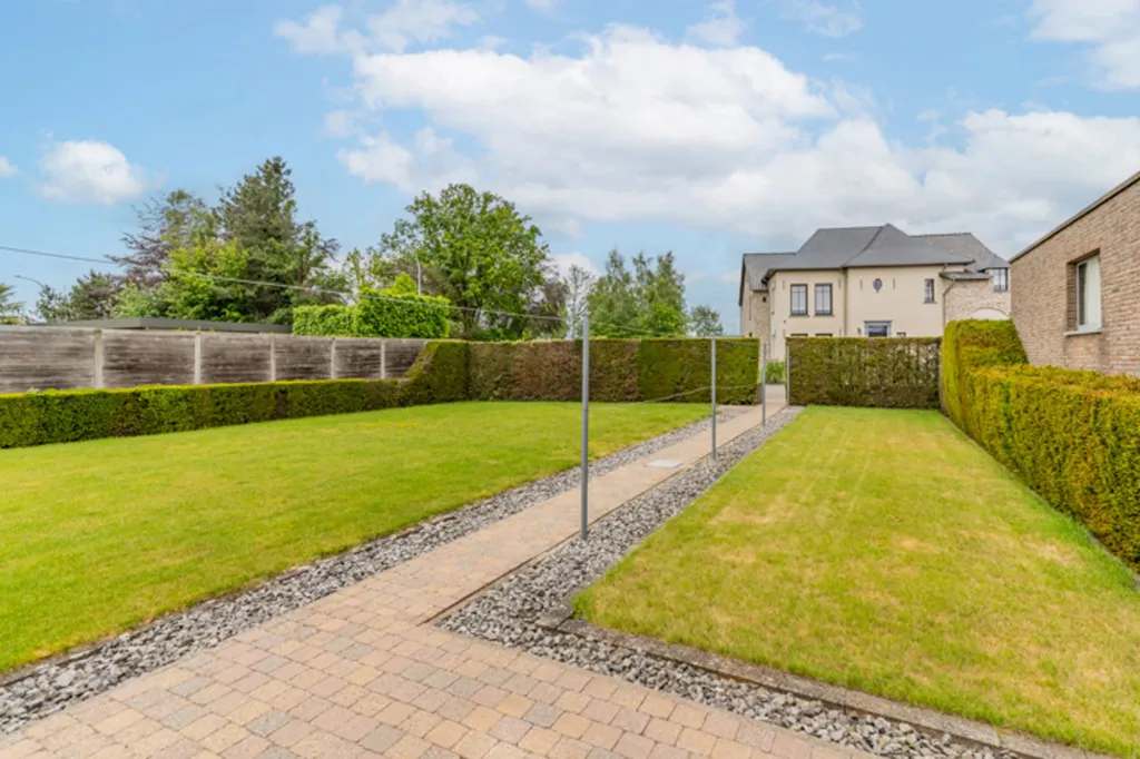 Jardin - Maison avec Terrasse et Garage à Dessel