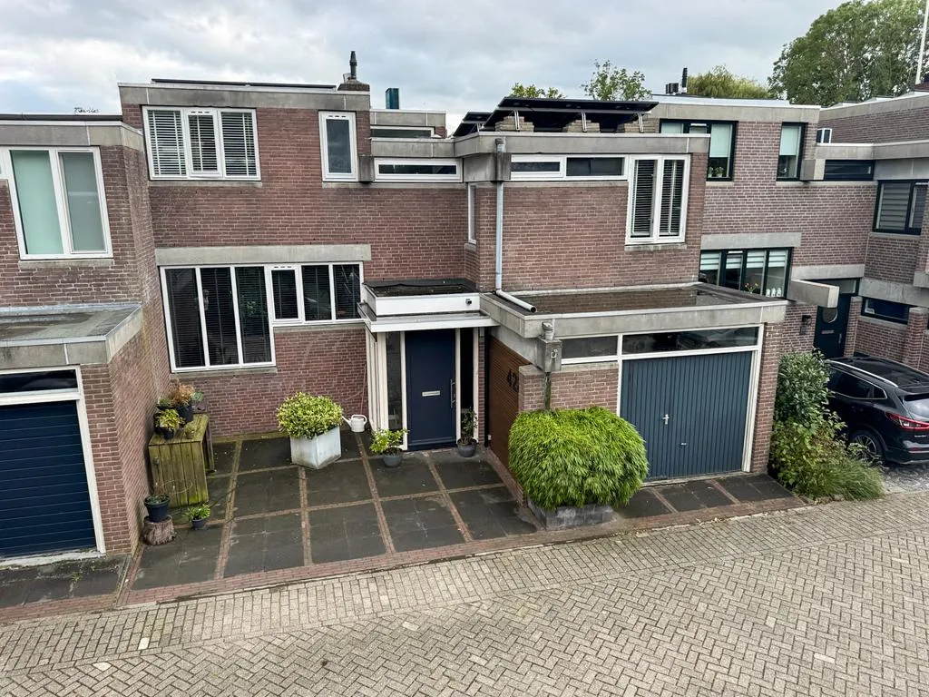 4-toaline kinnisvara asukohas Leiden