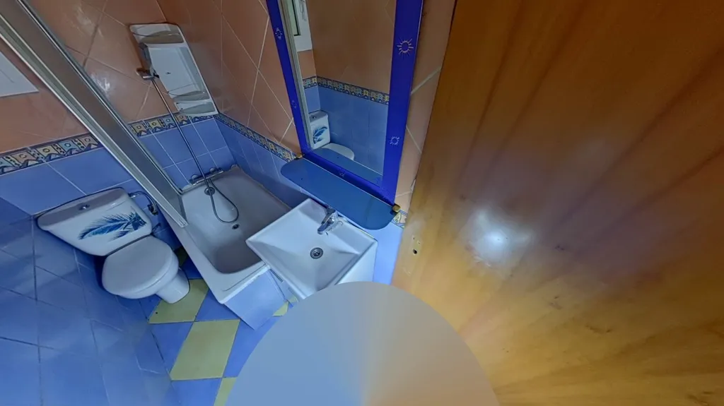 Vannitoad - Apartment with Garden Access in Ripollet, Barcelona