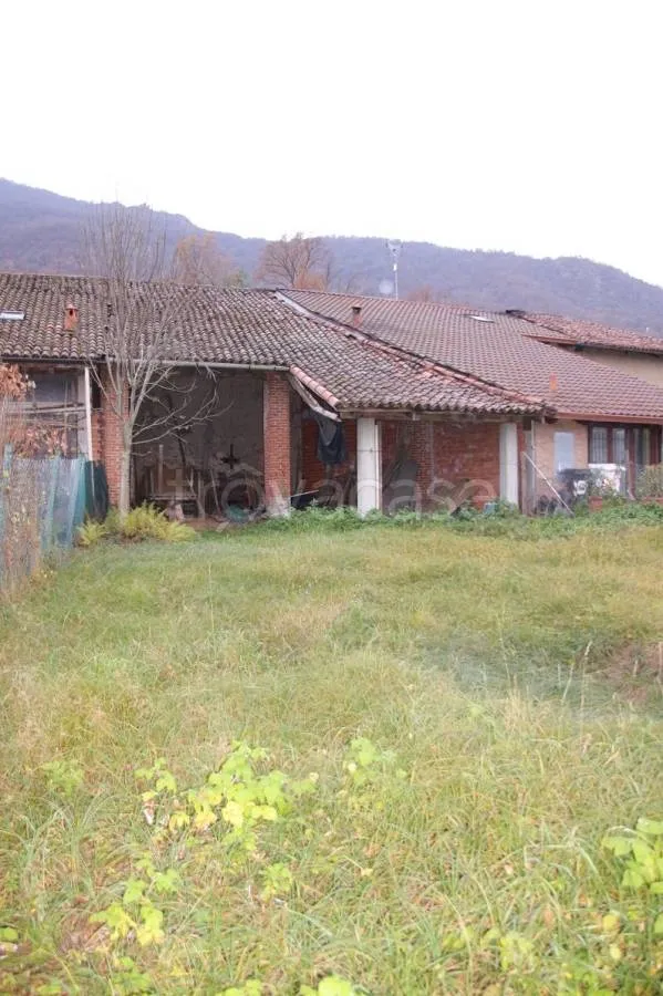 Extérieur - Rustic Property with Garden in Trana