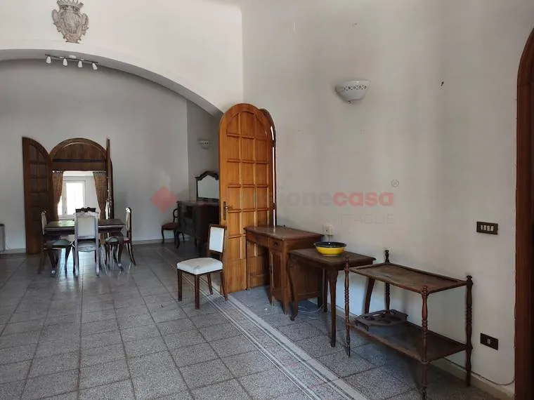 Salle à manger - Villa with Olive Grove in Grottaglie