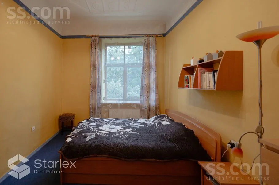 Appartement 4 pièces à Rīga