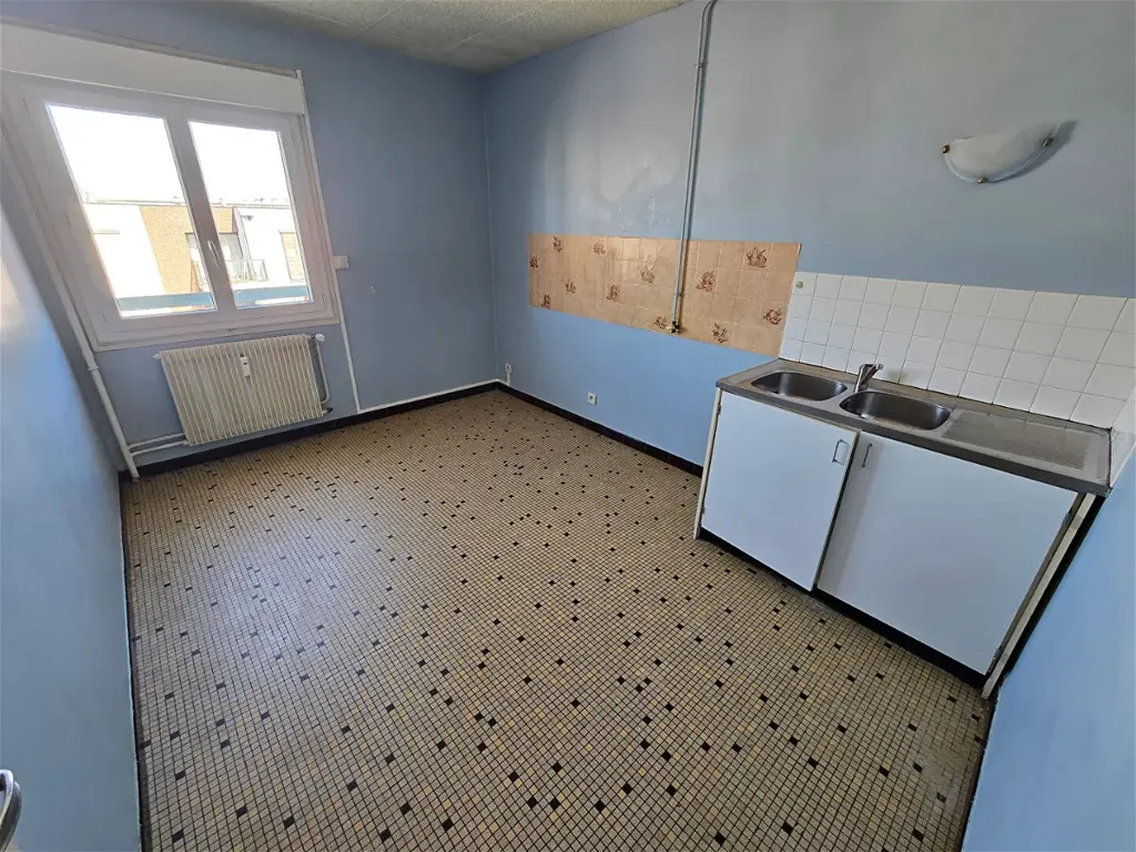 Köök - Bright 2-Bed Flat with Terrace in Troyes