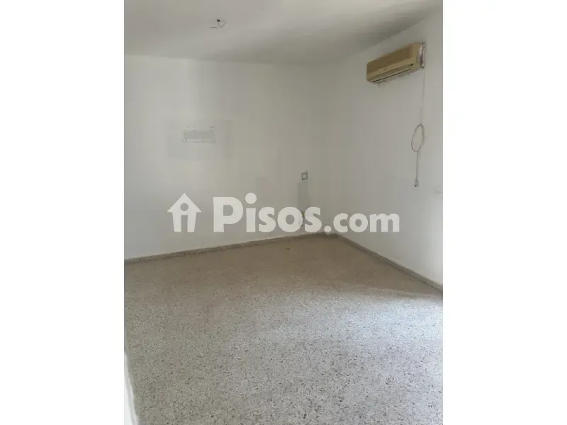 Pièces - Apartment with Parking in Avenida de la Paz, Sevilla
