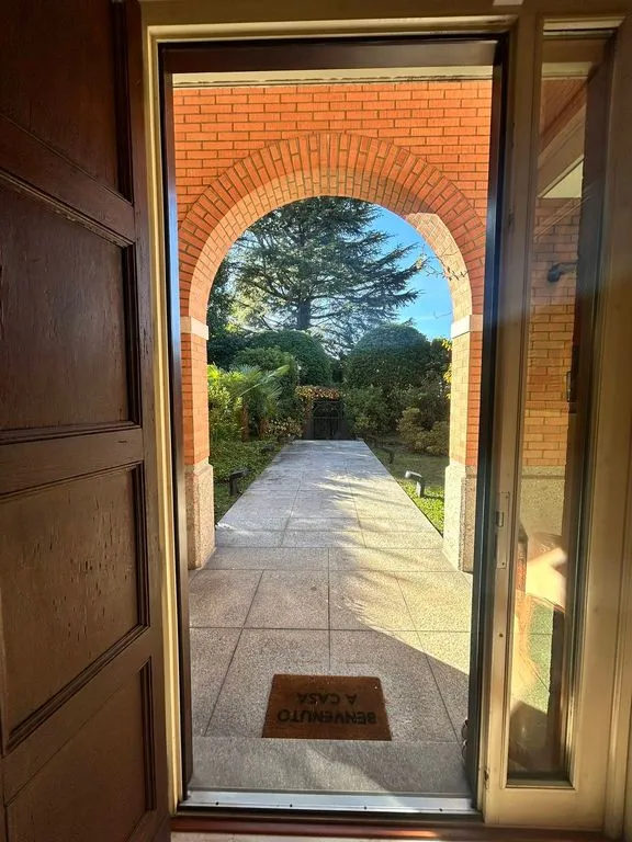 Entrée - Luxury Villa with Private Garden in Como