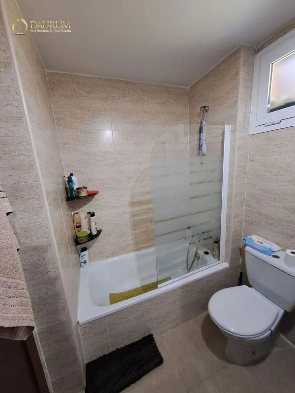 Salles de bain - Apartment with Balcony in Torrejón de Ardoz
