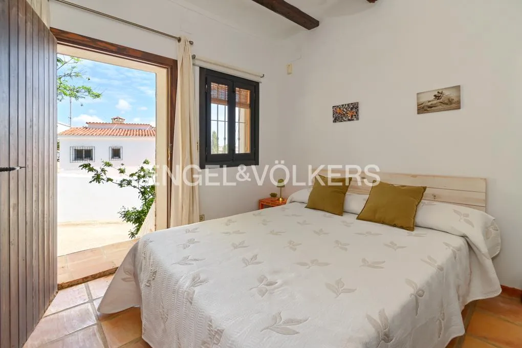 Magamistoad - Mediterranean Villa with Tower in Benissa