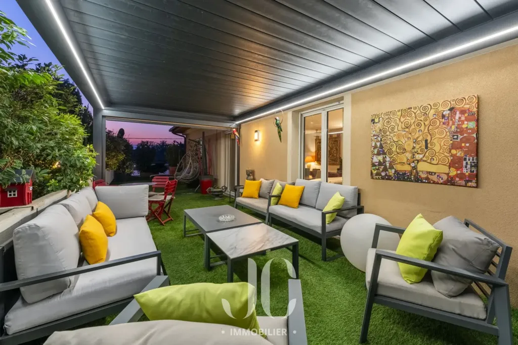 Terrass - Luxury Flat with Terrace in Tassin-la-Demi-Lune