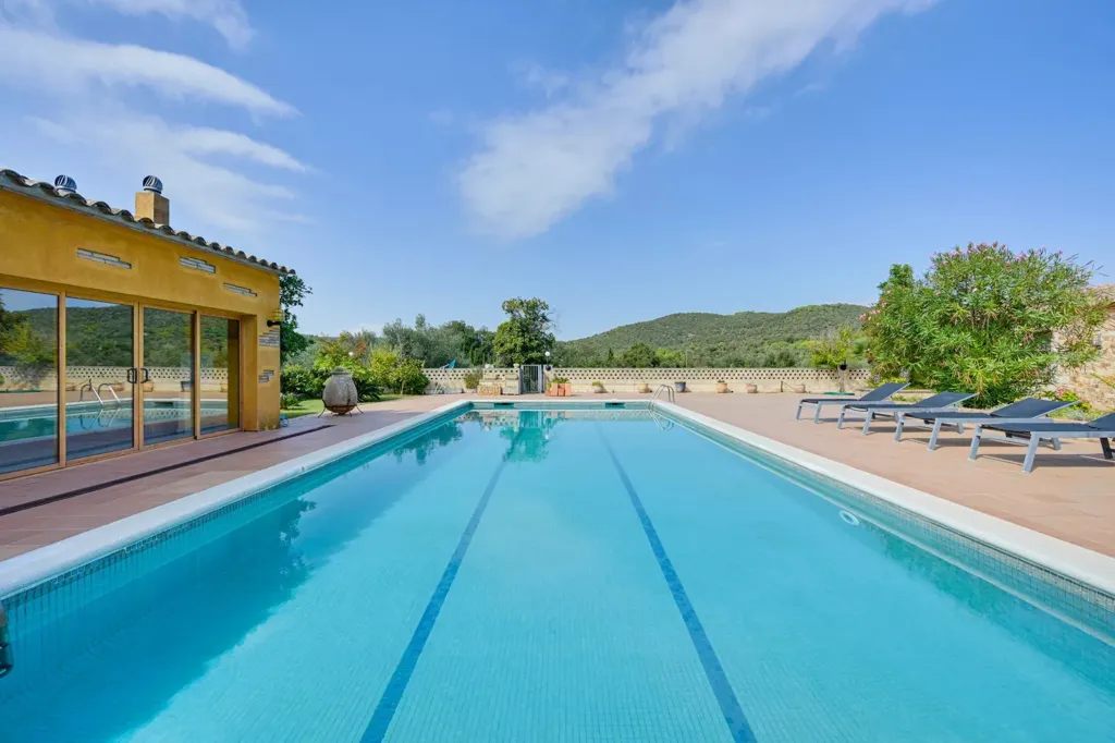 Bassein - Luxury Farmhouse with Pool in Calonge