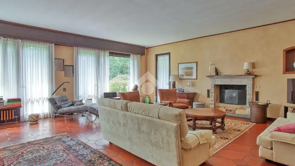 Elutuba - Luxury Villa with Pool near Luvinate