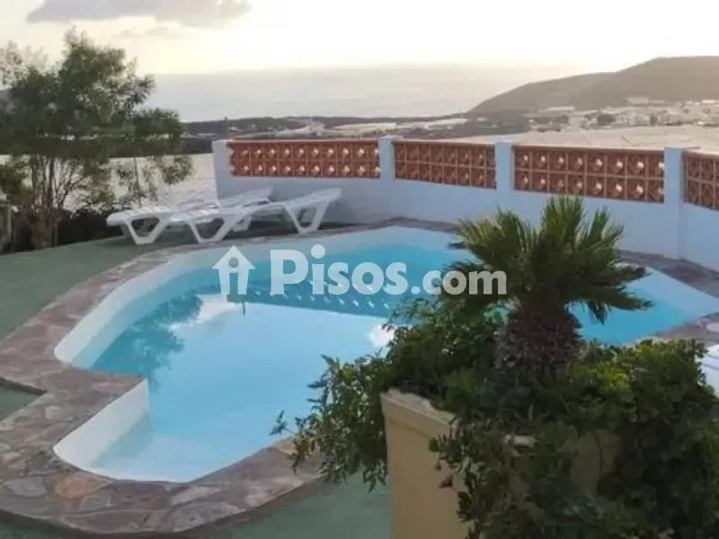 Bassein - Rustic Cottage with Pool on Camino Nicolás Brito