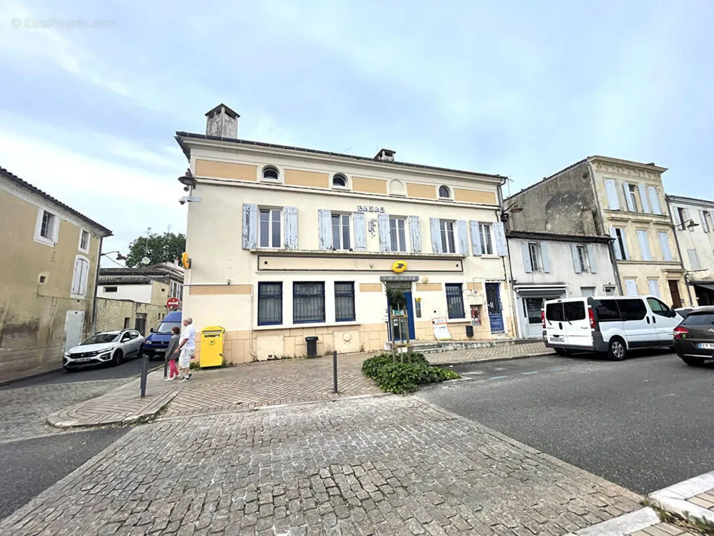 Esterno - Apartment with Stone Building in Bazas