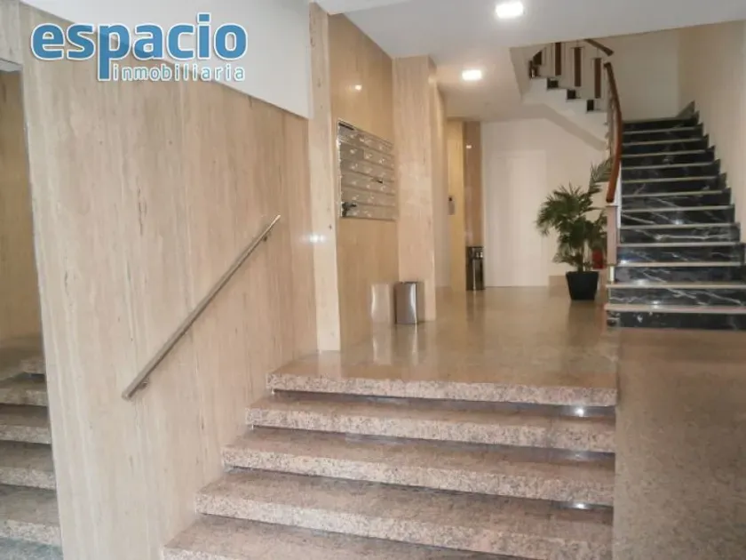 Entrée - Apartment with South-West View in Ponferrada
