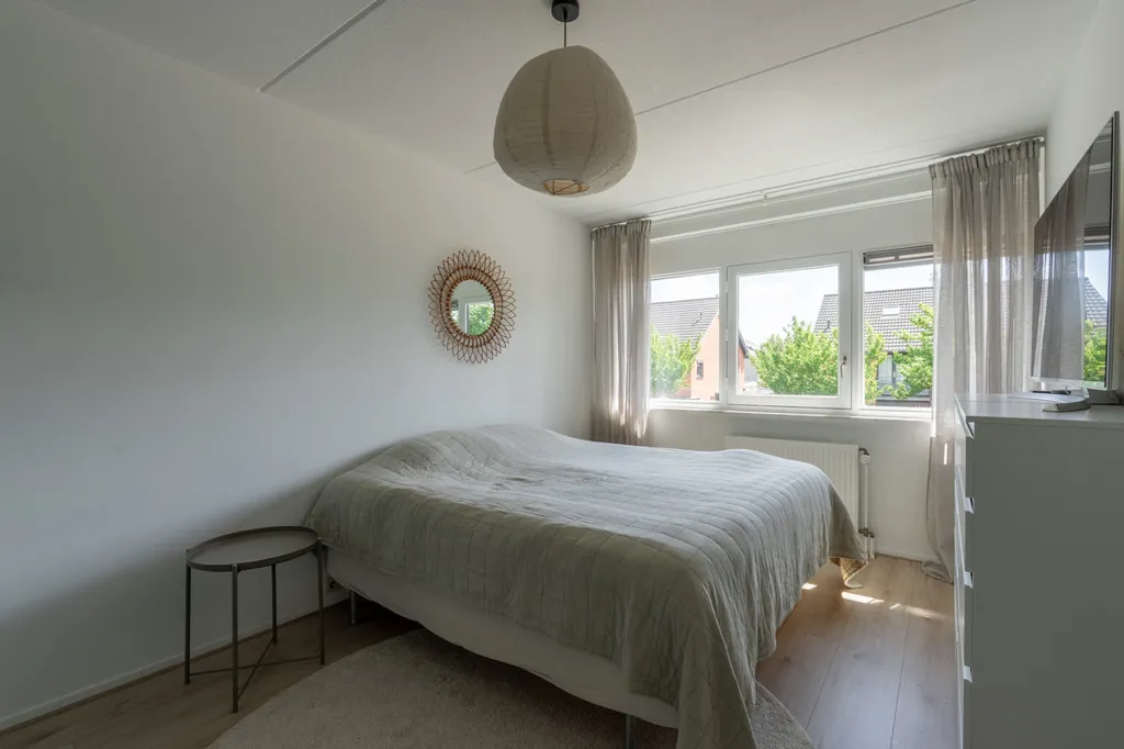 Magamistoad - Two-Storey House with Garden in Angeren