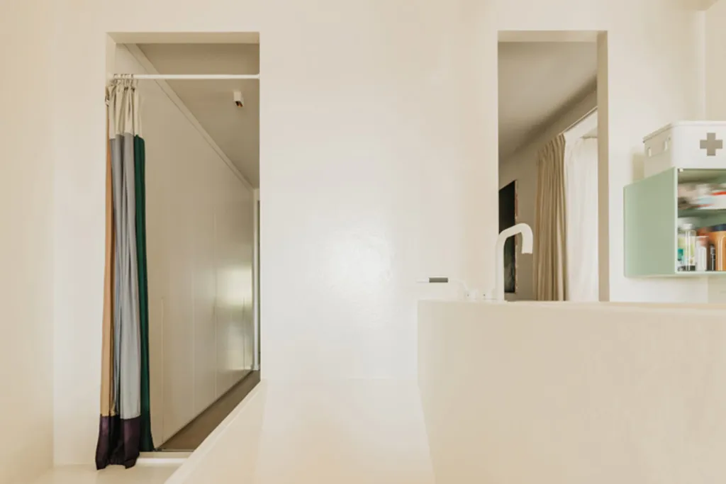 Bagni - Architecturally Renovated Apartment near City Centre