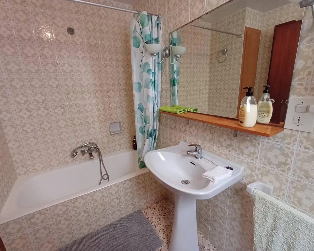 Salles de bain - Apartment with Balconies in Oliva Pueblo