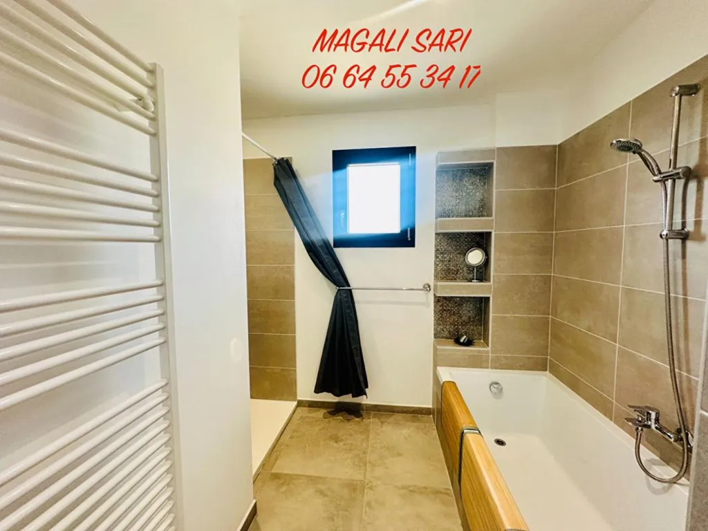 Vannitoad - Modern Villa with Large Plot in Alès