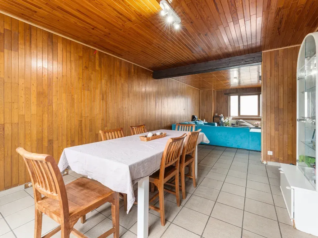 Salle à manger - Maison Centrale avec Garage à De Panne