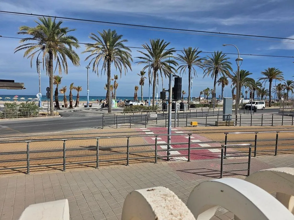 Luxury Seafront Apartment in Alicante