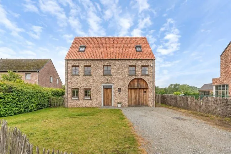 Välivaade - House in Quiet Setting, Werchter, Rotselaar