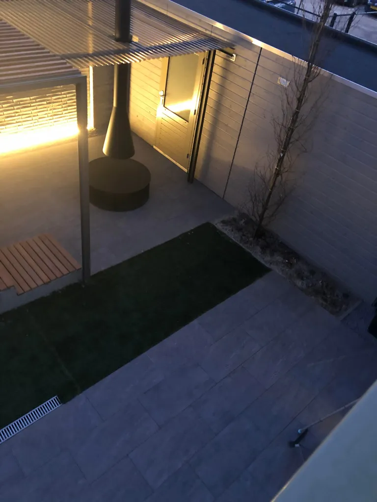 Terrass - Fully Furnished Design Corner House in Eindhoven