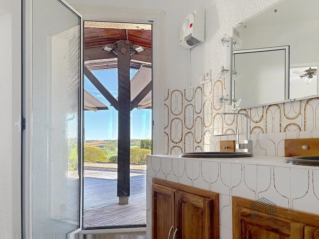 Salles de bain - Maison avec Vue Panoramique à Lacroix-Falgarde