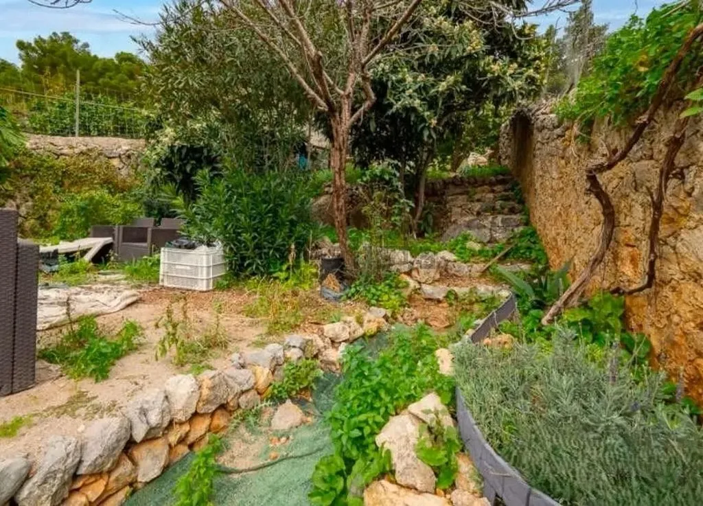 Aed - Rustic Villa with Pool in Caimari
