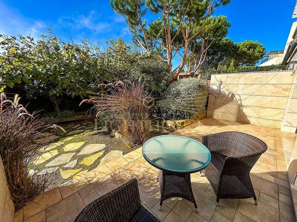 Terrasse - Luxury Townhouse with Pool in Lloret de Mar