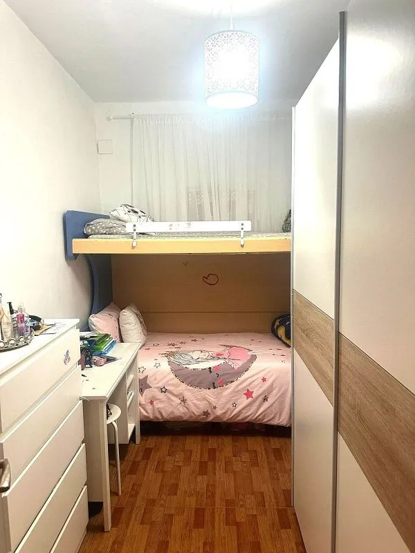 Camere da letto - 3-Bed Apartment with Balcony in Rubí
