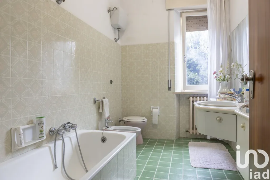 Salles de bain - Independent House with Balcony in Osimo