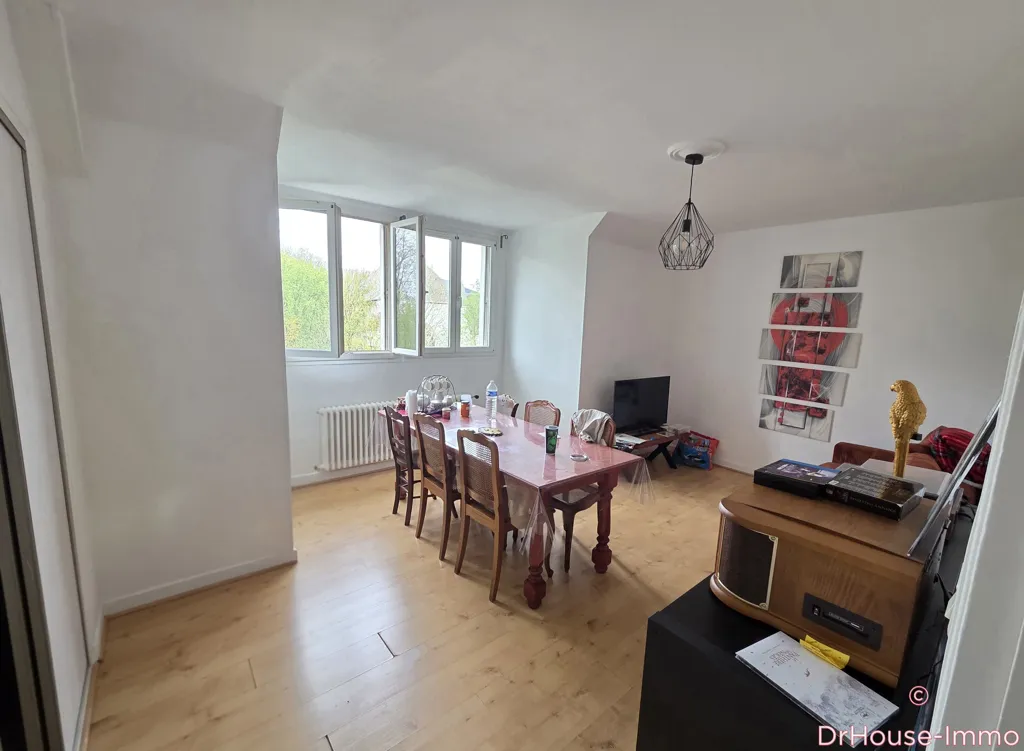 Salle à manger - Appartement avec Revenus Locatifs à Troyes