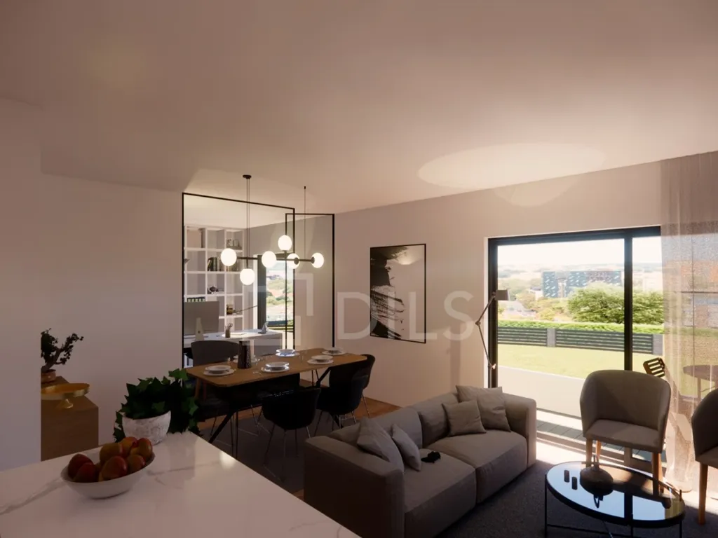 T2 Apartment with Balcony in Matosinhos Centre
