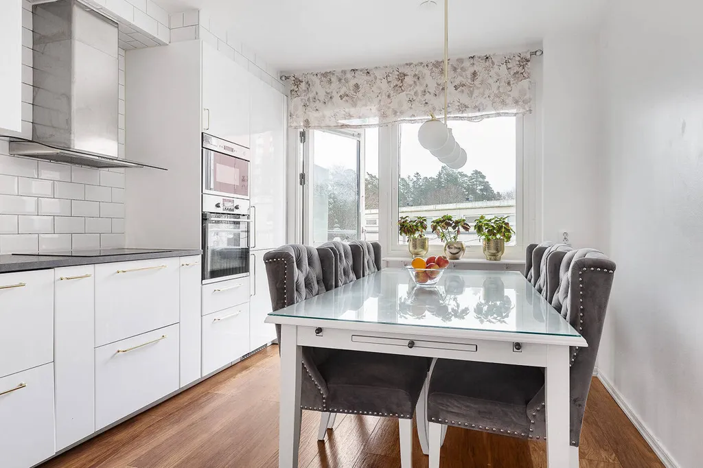 Salle à manger - Apartment with Balcony in Stockholm
