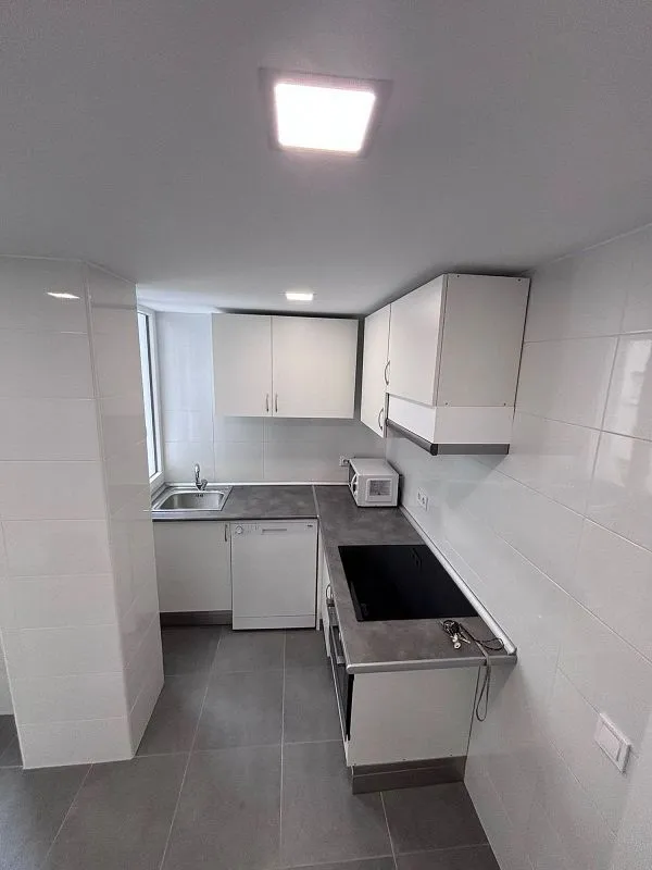 Cucina - Reformed Flat with Terrace in Castilla