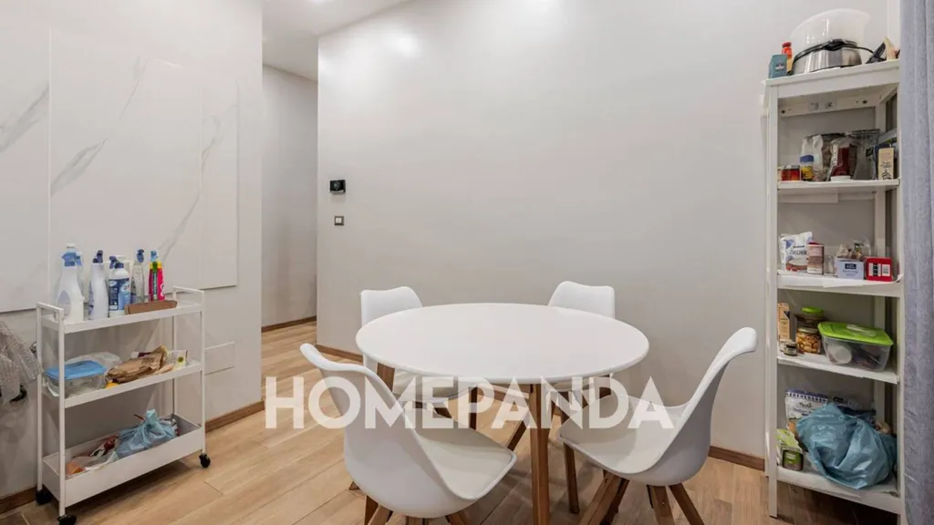 Salle à manger - Rustic Apartment with Garden Access in Turin