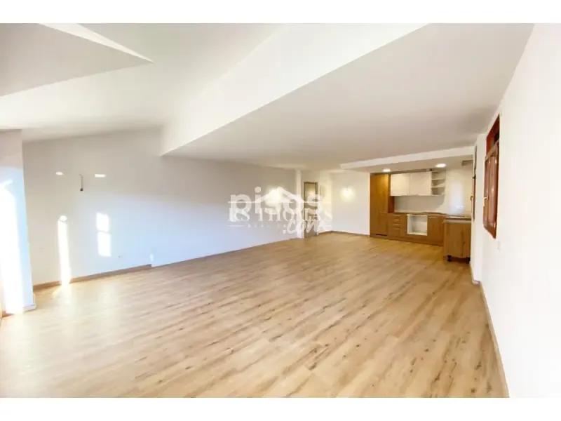 Elutuba - Modern Flat with Terrace in Canillo