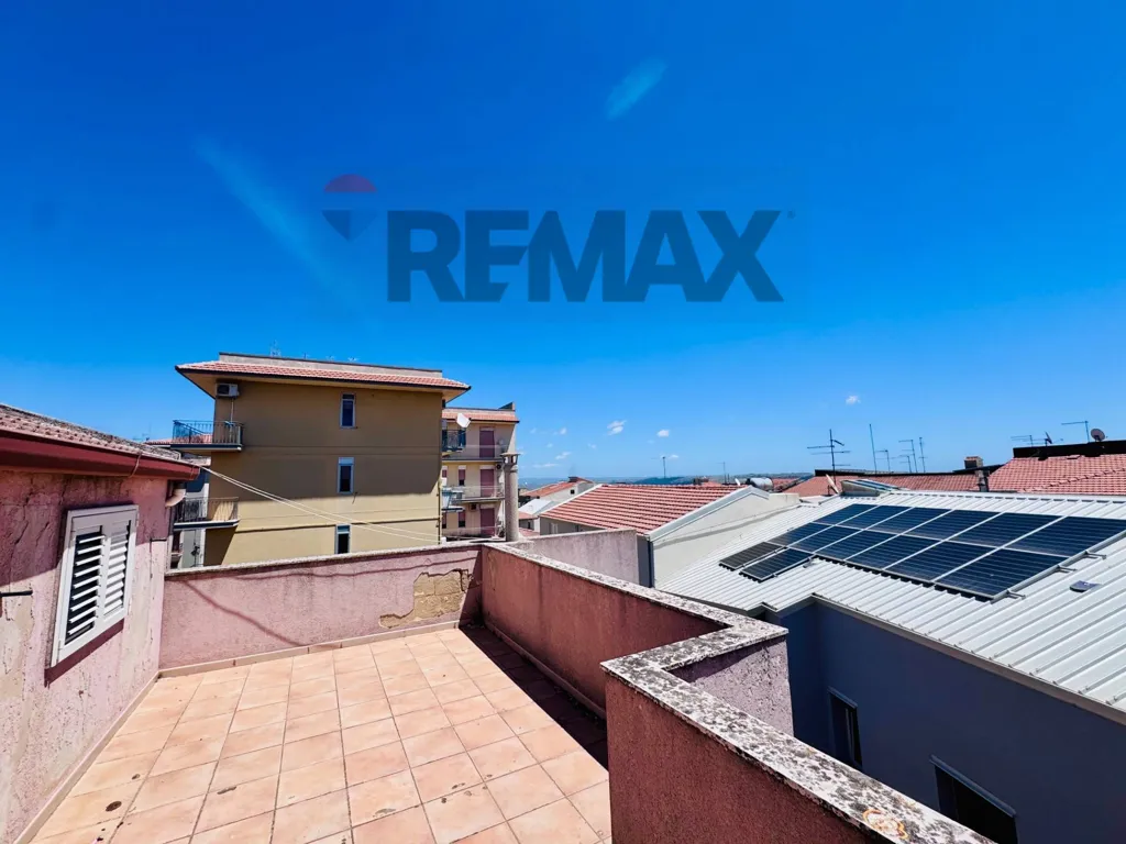 Terrasse - Spacious Apartment with Balcony in Ragusa
