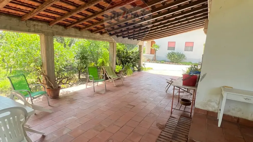 7-room house in IT