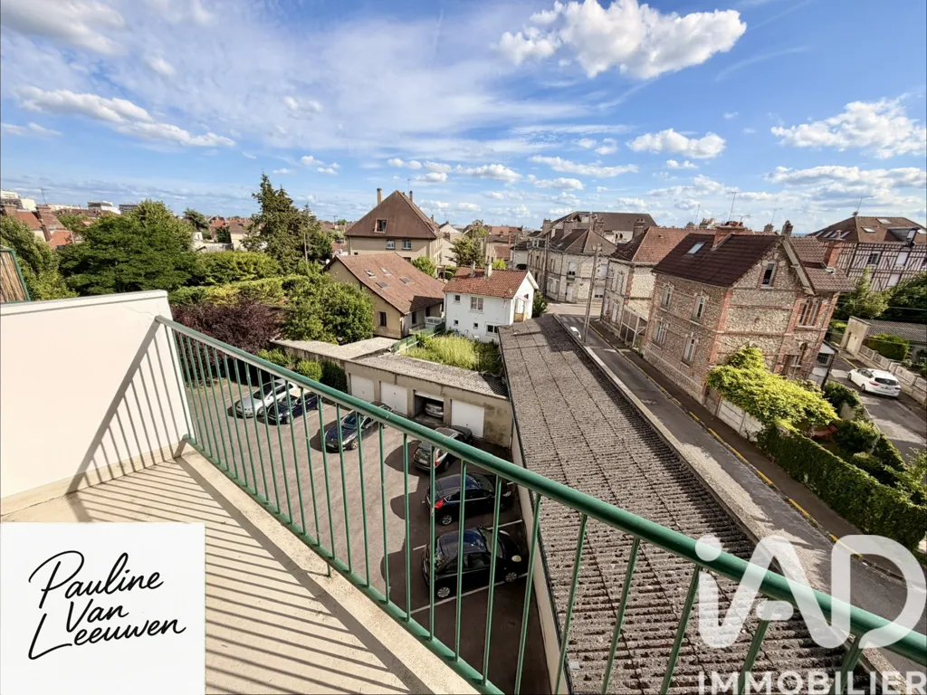 Balcon - Appartement avec Balcon et Vue Dégagée à Sainte-Savine
