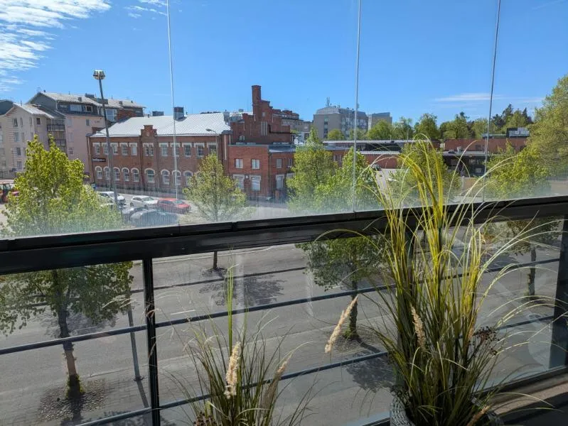 Balcon - Apartment with Balcony in City Centre