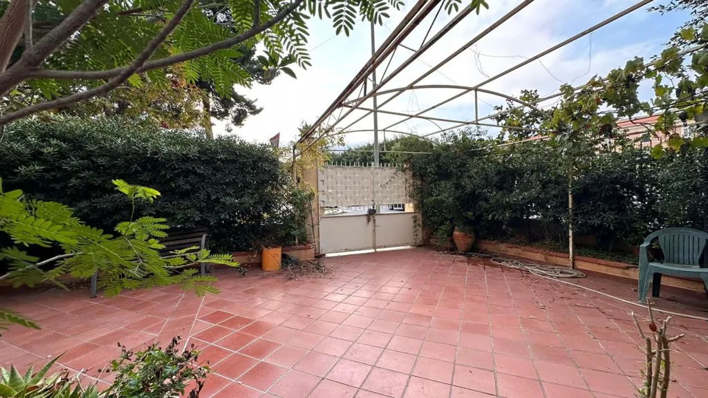 Terrasse - Spacious Apartment with Private Garden in Palermo