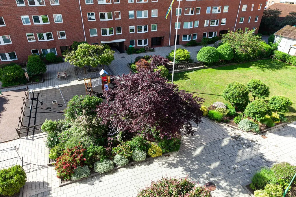 Vue aérienne - Renovated Flat with Balcony in Central Area