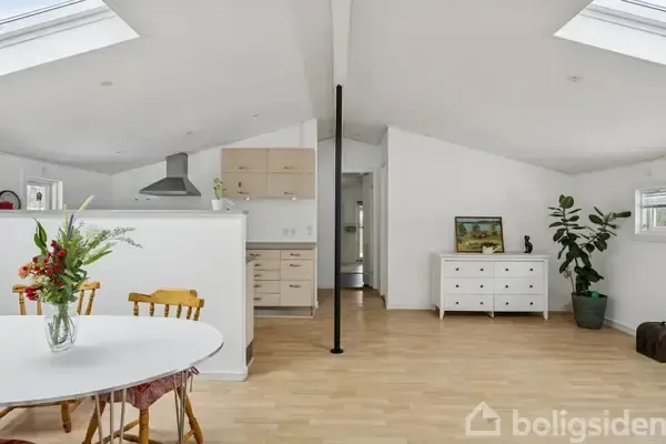 Söögituba - Charming Holiday Home with Garden in Melby