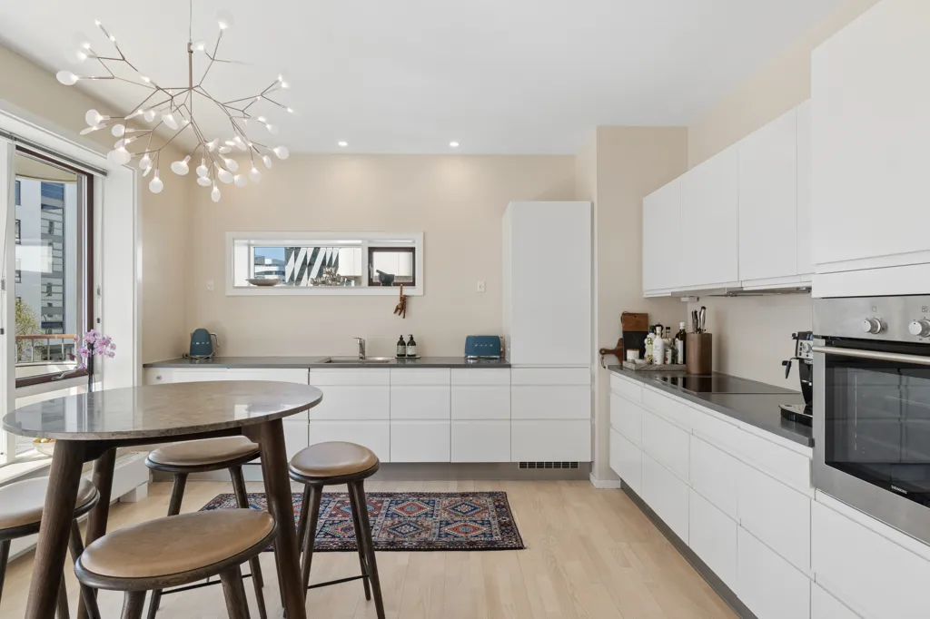 Cuisine - Functionalist Flat with Harbour View in Hellerup