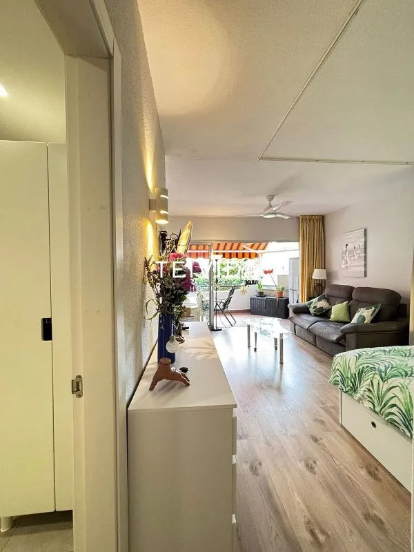Magamistoad - Furnished Flat with Terrace in Botanical District
