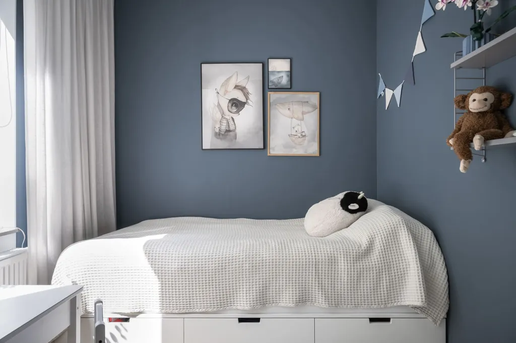 Camere da letto - Modern 4-Bedroom Flat with Balcony in Backadalsstigen